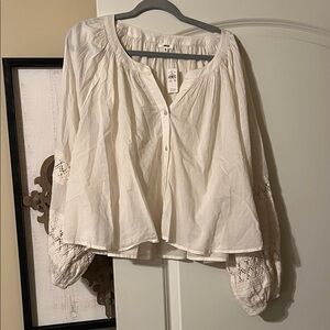 Aerie Cream Blouse with Lace Sleeves